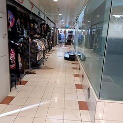 Peninsula Shopping Complex (D6), Retail #511447541